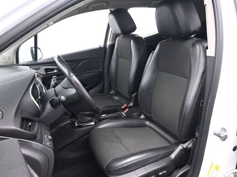 Used 2019 Buick Encore Preferred FWD image 12