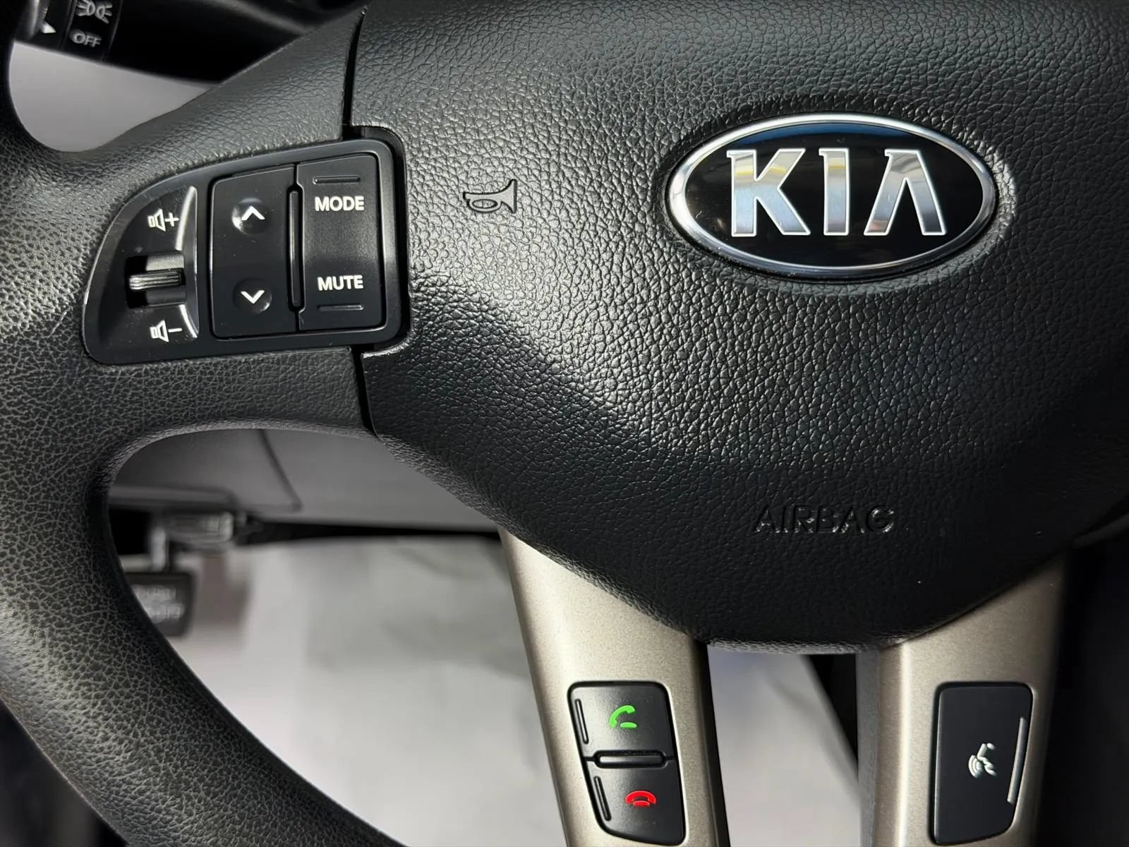 Used 2015 Kia Sportage LX FWD image 28
