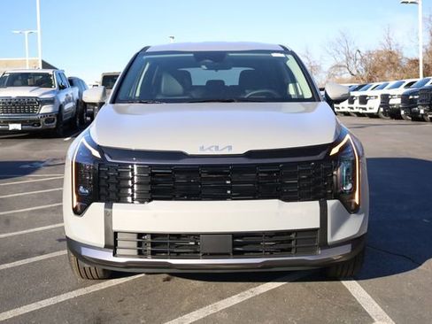 New 2026 Kia Sportage EX image 3