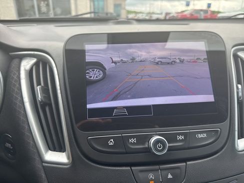 Used 2023 Chevrolet Malibu LT FWD image 20