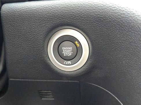 New 2026 Chrysler Pacifica Limited w/ S Appearance Package image 32