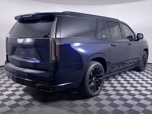 Certified 2024 Cadillac Escalade ESV Sport Platinum w/ LPO, ONYX Package image 21