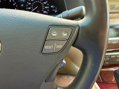 Used 2012 Lexus LS 460 w/ Luxury Value Edition RWD image 28
