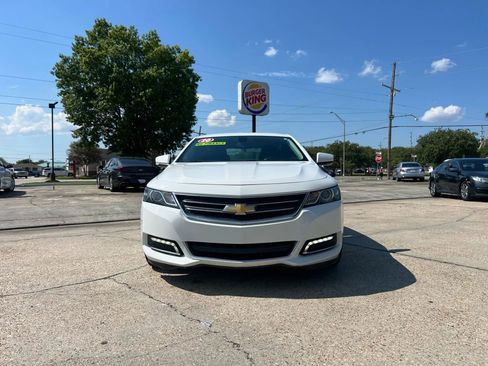 Used 2020 Chevrolet Impala LT image 2