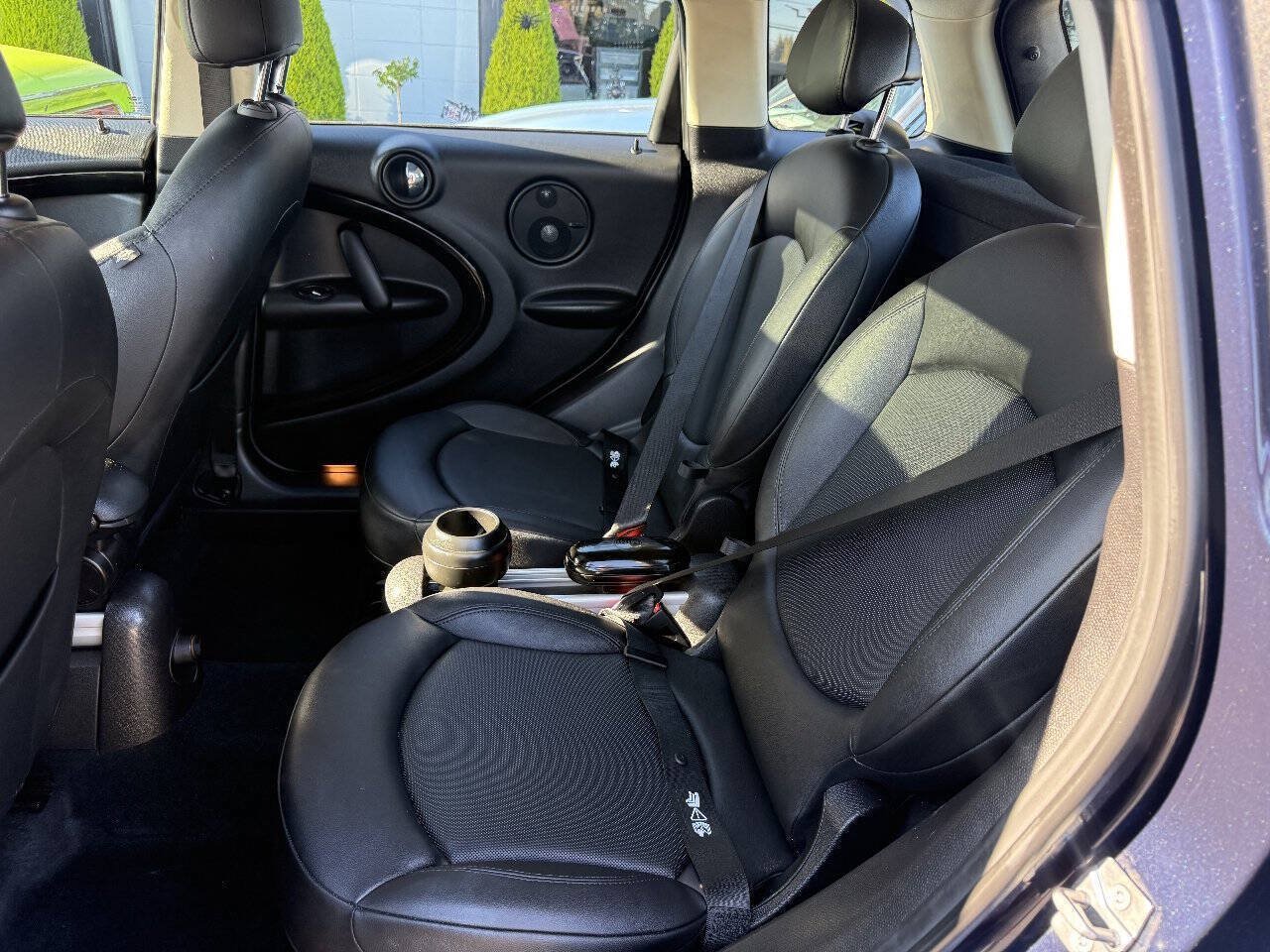 Used 2011 MINI Cooper Countryman FWD image 20