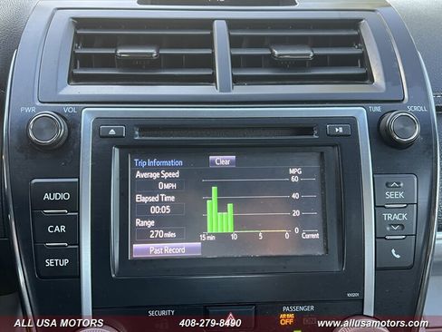 Used 2014 Toyota Camry LE FWD image 35
