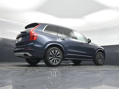 Used 2021 Volvo XC90 T5 Momentum w/ Protection Package Premier AWD/4WD image 47