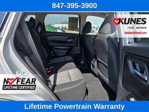 Used 2025 Nissan Rogue SV image 26