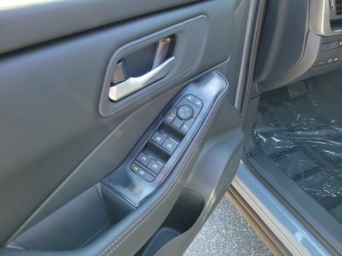 New 2026 Nissan Rogue SV w/ Cold Weather Package FWD image 6