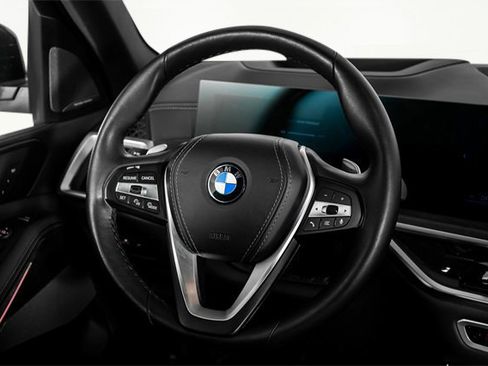 Used 2024 BMW X5 xDrive40i w/ Premium Essential Package image 51