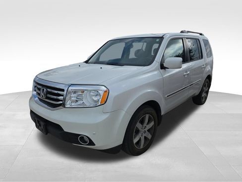 Used 2013 Honda Pilot Touring image 1