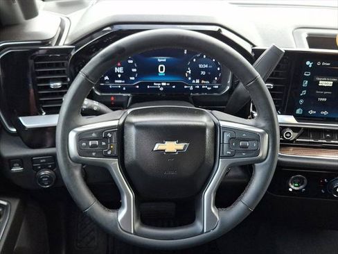 Used 2023 Chevrolet Silverado 1500 LT AWD/4WD image 13