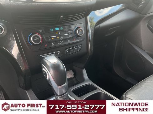 Used 2018 Ford Escape Titanium AWD/4WD image 22