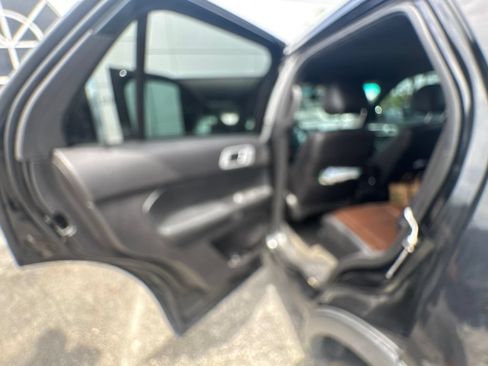 Used 2015 Ford Explorer Limited w/ Equipment Group 301A FWD image 48