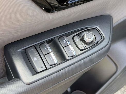 Used 2025 Subaru Forester Sport AWD/4WD image 17