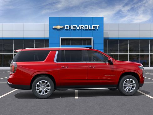 New 2026 Chevrolet Suburban LS w/ Max Trailering Package AWD/4WD image 29