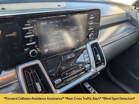 Used 2021 Kia Sorento S w/ Panoramic Sunroof Package image 6