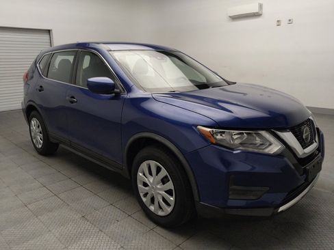 Used 2020 Nissan Rogue S FWD image 13