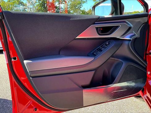 New 2025 Subaru Impreza 2.0i image 10