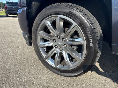 Used 2018 Chevrolet Silverado 1500 LTZ Z71 w/ Centennial Edition AWD/4WD image 9