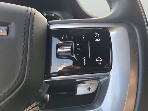 Used 2023 Land Rover Range Rover SE AWD/4WD image 32