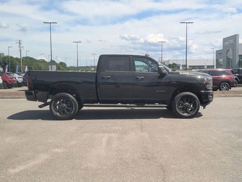 New 2026 RAM 2500 Big Horn AWD/4WD image 6