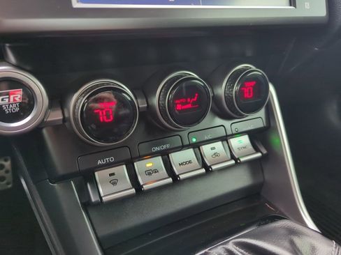 Used 2023 Toyota GR86 Premium w/ ALL Weather Mat Package (TMS) image 24