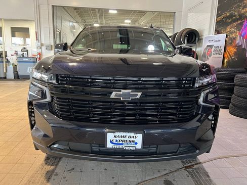 Used 2023 Chevrolet Tahoe RST w/ Luxury Package image 2