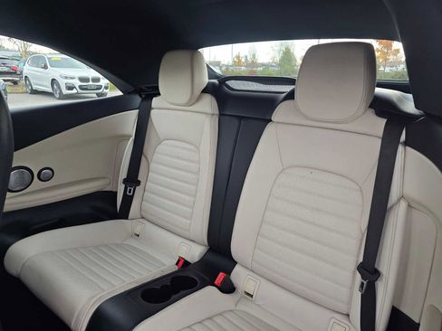 Used 2019 Mercedes-Benz C 300 4MATIC Cabriolet image 16