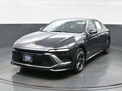 Certified 2026 Hyundai Sonata SEL FWD image 1