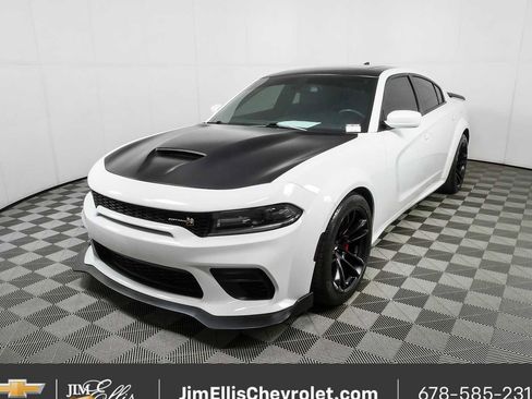 Used 2020 Dodge Charger Scat Pack RWD image 26