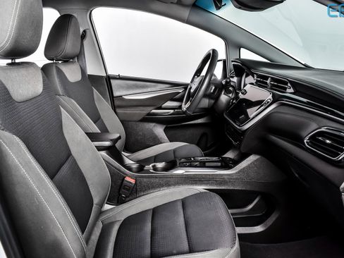 Used 2023 Chevrolet Bolt LT w/ Driver Confidence Package image 21