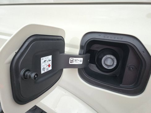 New 2025 Ford Bronco Outer Banks image 20