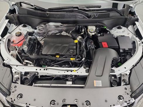 New 2026 Chevrolet Trax RS w/ Sunroof Package image 20