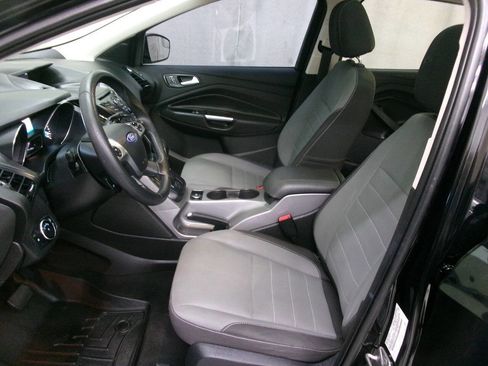 Used 2016 Ford Escape SE AWD/4WD image 15