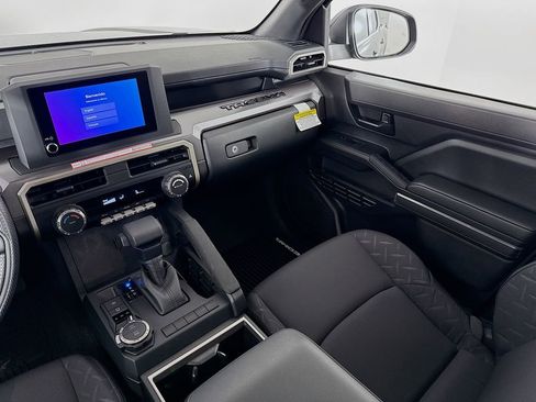 New 2026 Toyota Tacoma SR5 AWD/4WD image 24