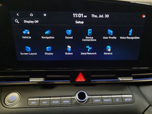 Used 2024 Hyundai Elantra SEL FWD image 25