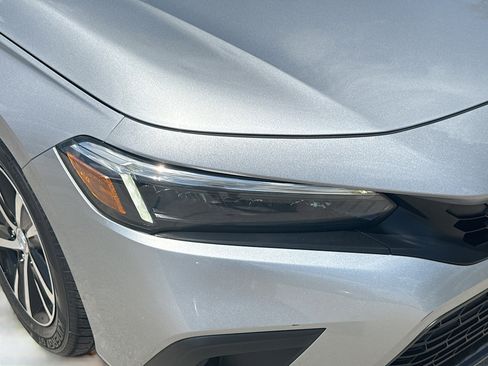 Certified 2024 Honda Civic LX image 33