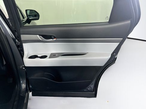 Used 2025 Hyundai Palisade SEL FWD image 33