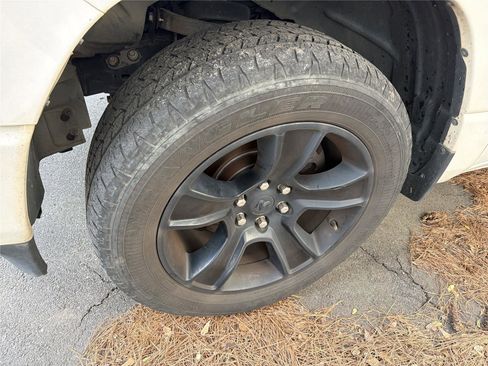 Used 2019 RAM 1500 Sport w/ Level 2 Equipment Group image 14