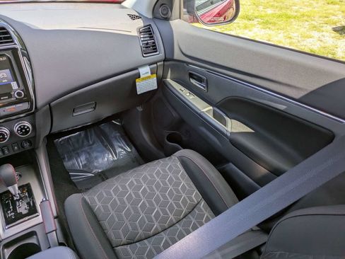 New 2026 Mitsubishi Outlander Sport LE AWD/4WD image 18