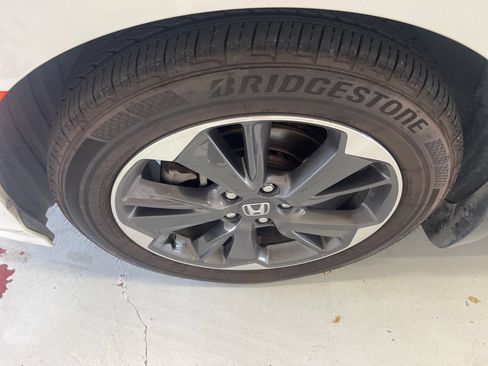 Used 2022 Honda Odyssey Elite image 25