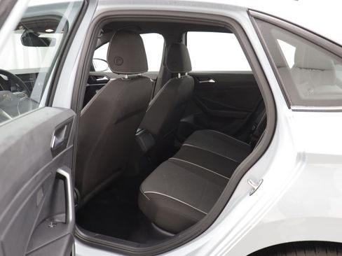 Certified 2025 Volkswagen Jetta Sport image 13