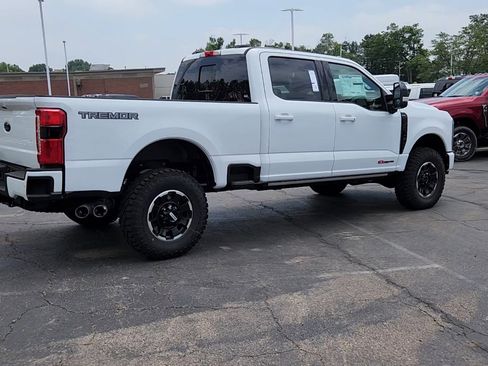 New 2025 Ford F350 Lariat w/ Lariat Ultimate Package image 9