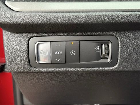 New 2026 Chevrolet Traverse LT image 21