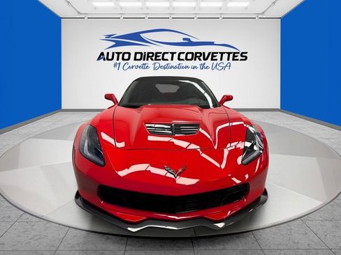 Used 2015 Chevrolet Corvette Z06 w/ 3LZ Preferred Equipment Group RWD image 28