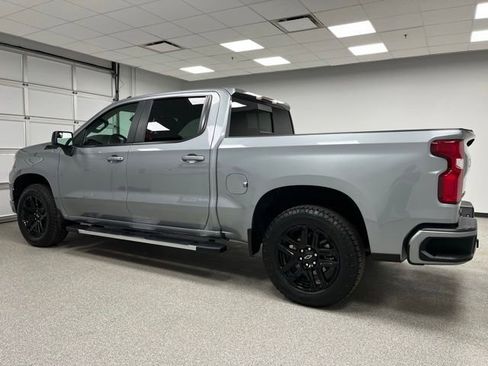Used 2025 Chevrolet Silverado 1500 RST AWD/4WD image 7