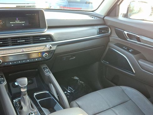 Used 2021 Kia Telluride SX w/ Nightfall Edition Package image 16
