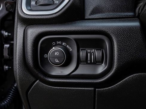 Used 2024 RAM 2500 Laramie w/ Night Edition AWD/4WD image 27