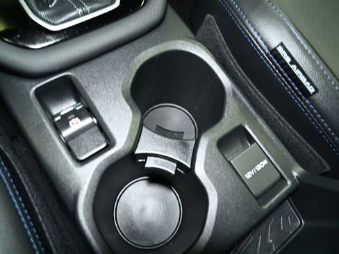 Certified 2025 Subaru Forester Limited image 29